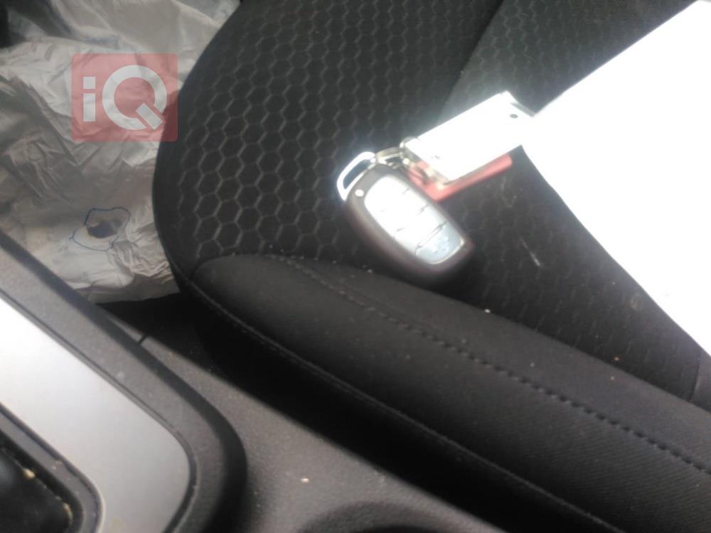 هیۆندای ئەلەنترا